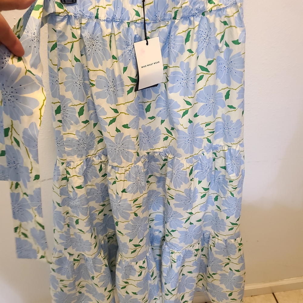 Who What Wear Blue and Green Floral Skirt